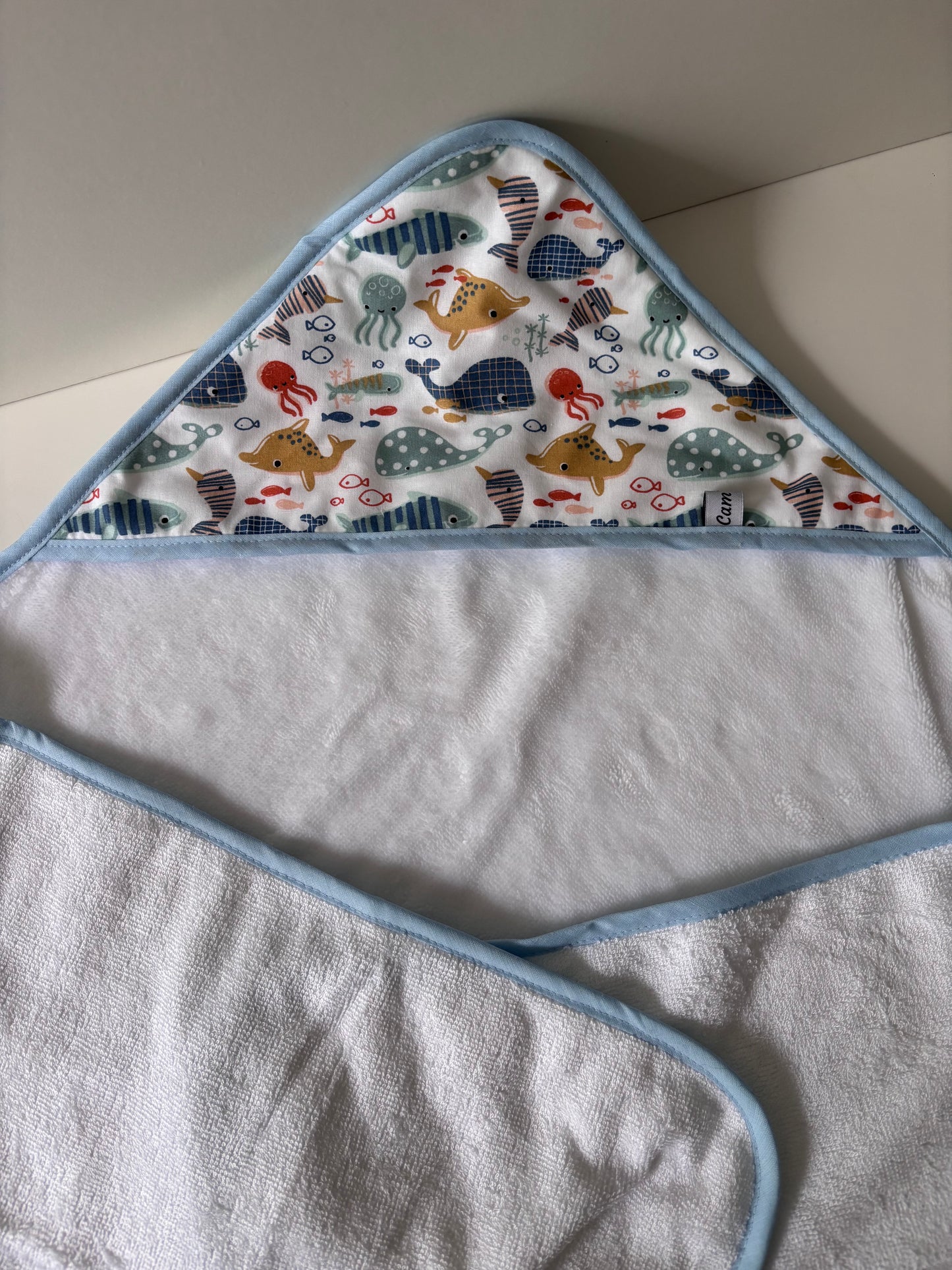 Cape de bain bébé 80x80 cm – Fait main en Bretagne