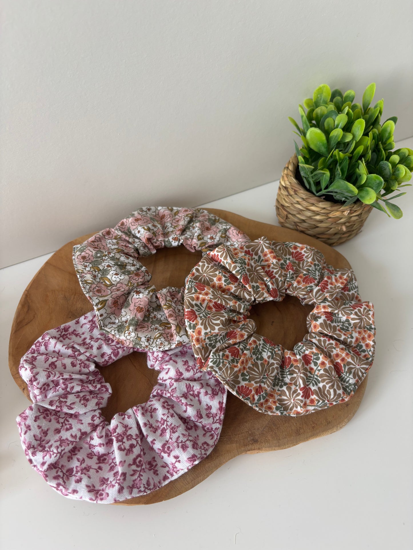 Trio élastiques cheveux motif fleuri coloré