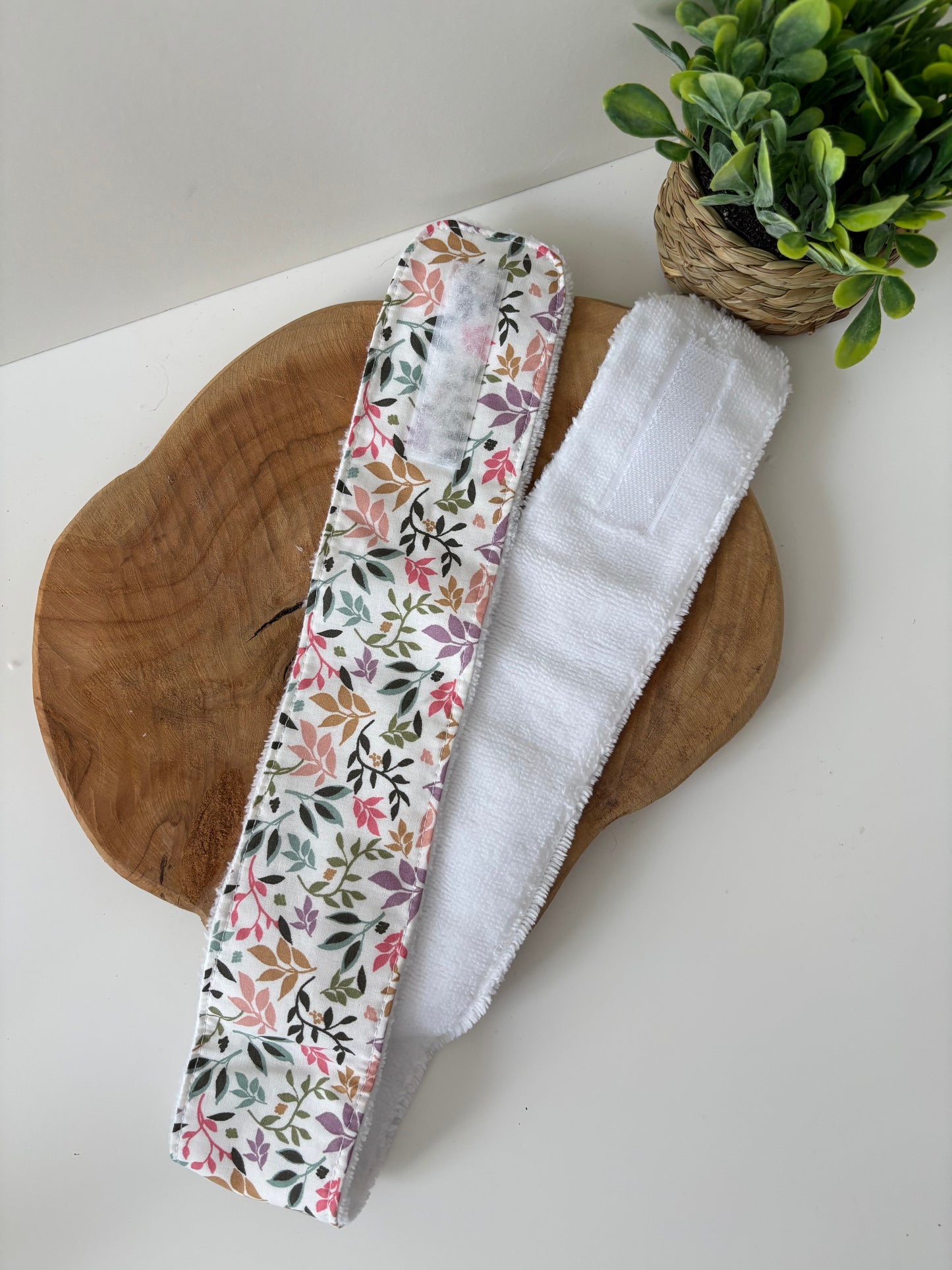 Bandeau de soins Cam’coud motif fleurs multicolores