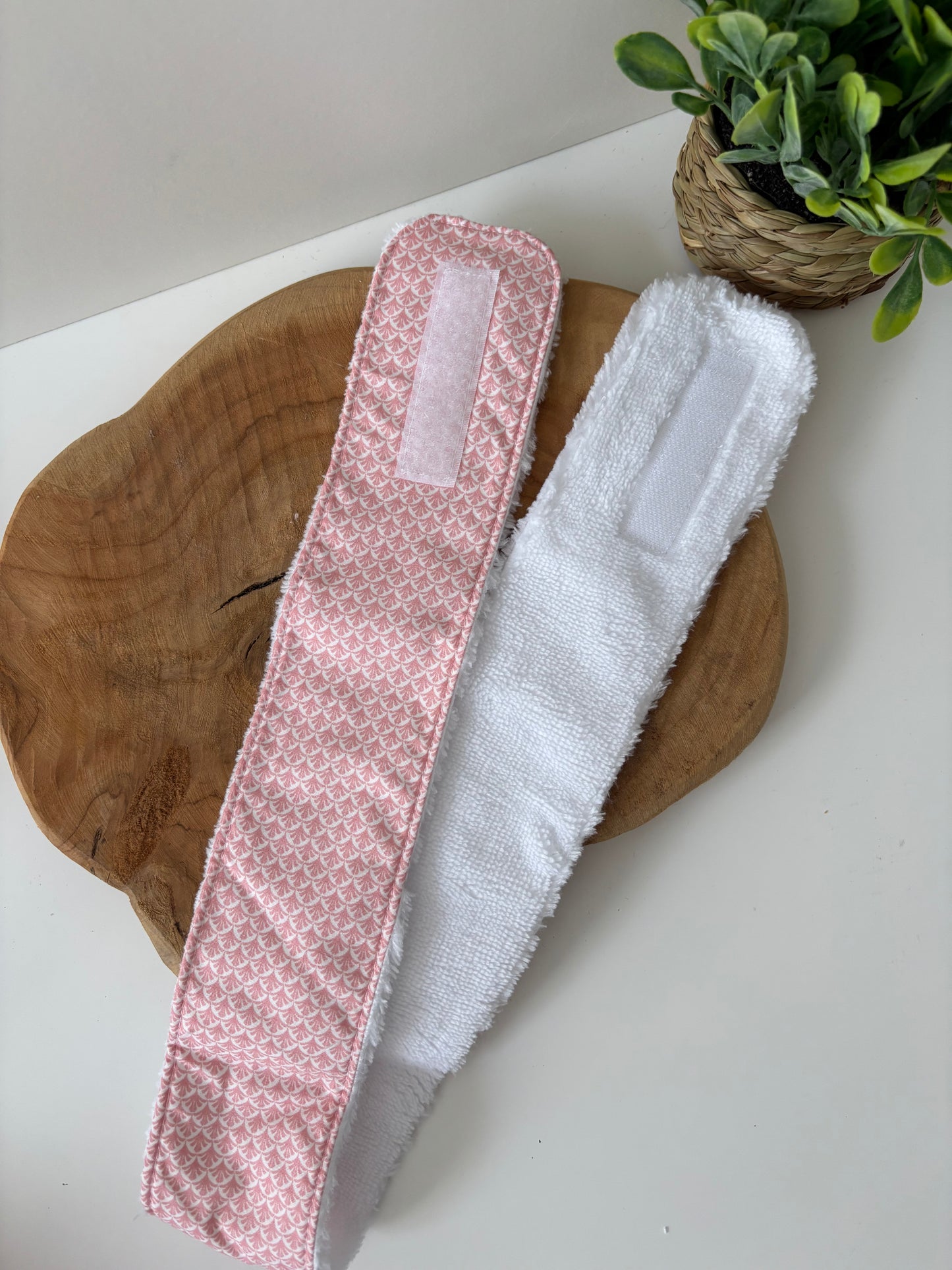 Bandeau de soins Cam’coud motif géométrique rose