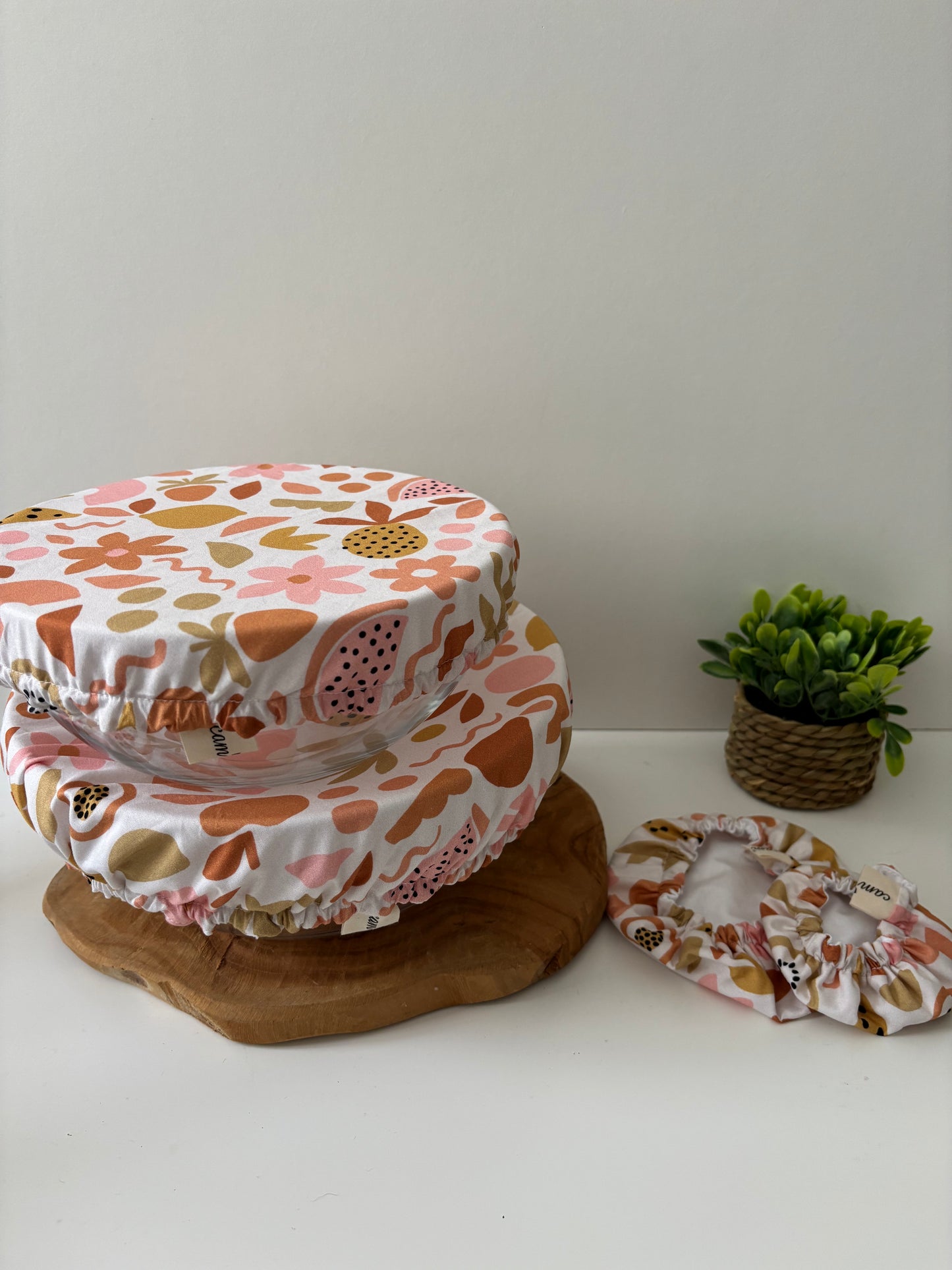 Charlottes à plat motif Fruits, tailles XS, S, M et L, intérieur PUL alimentaire, extérieur coton
