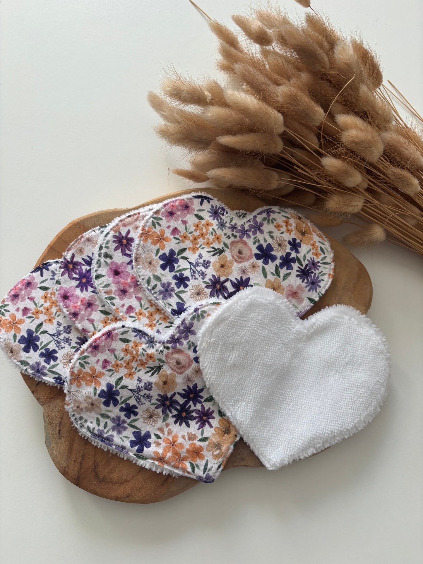 Cotons lavables cœur motif fleurs violettes – lot de 6 écoresponsable