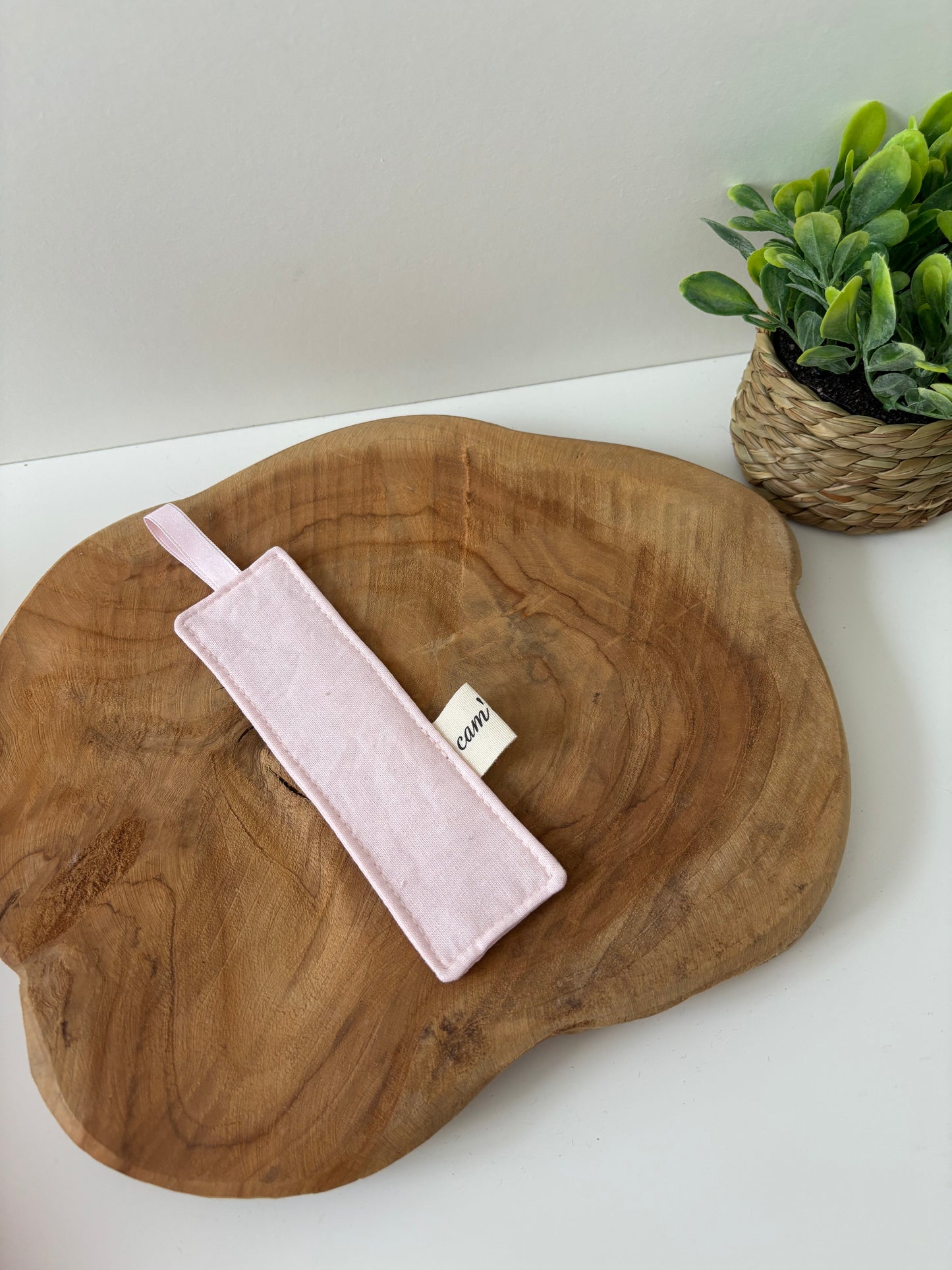 Marque-page textile rose uni fait main