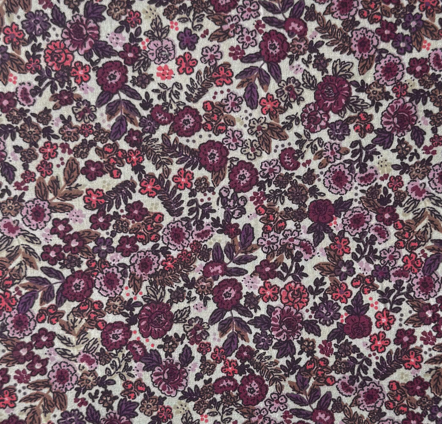 Fleurs vintage violette