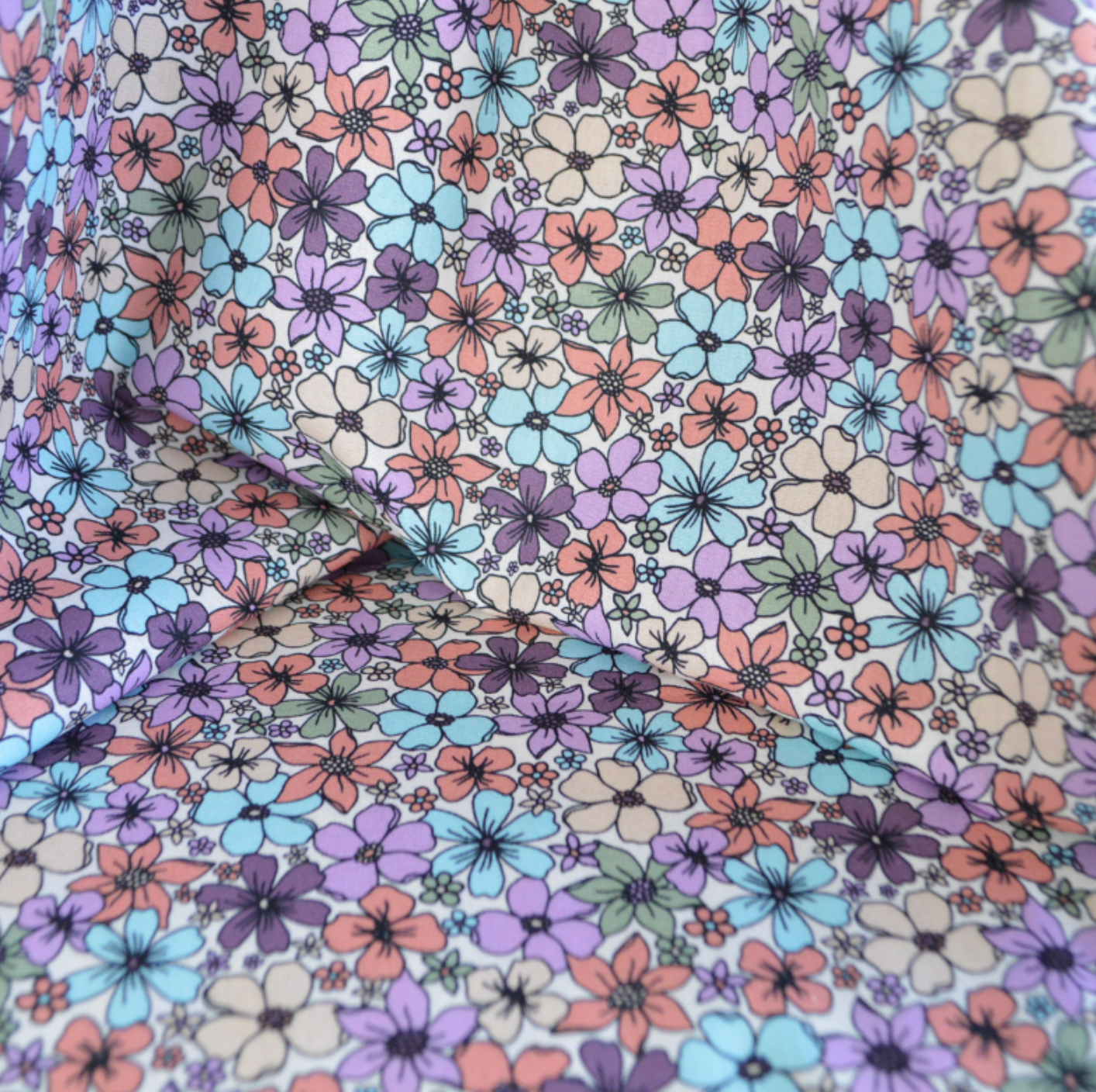 Fleurs parme menthe et corail