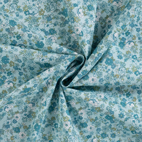 Fleurs bleus fond bleu ciel