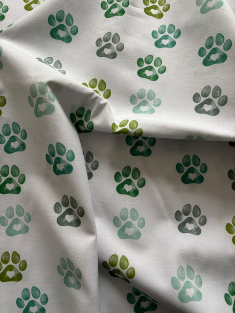 Pattes aquarelle vert
