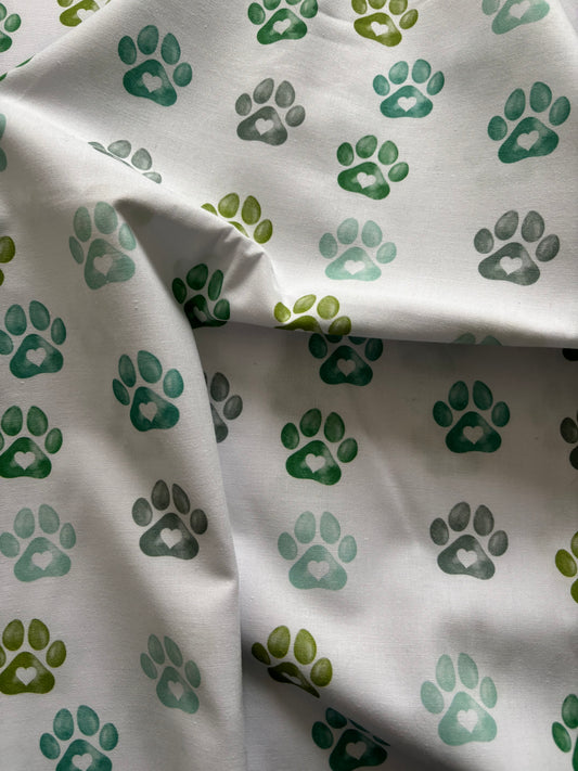 Pattes aquarelle vert