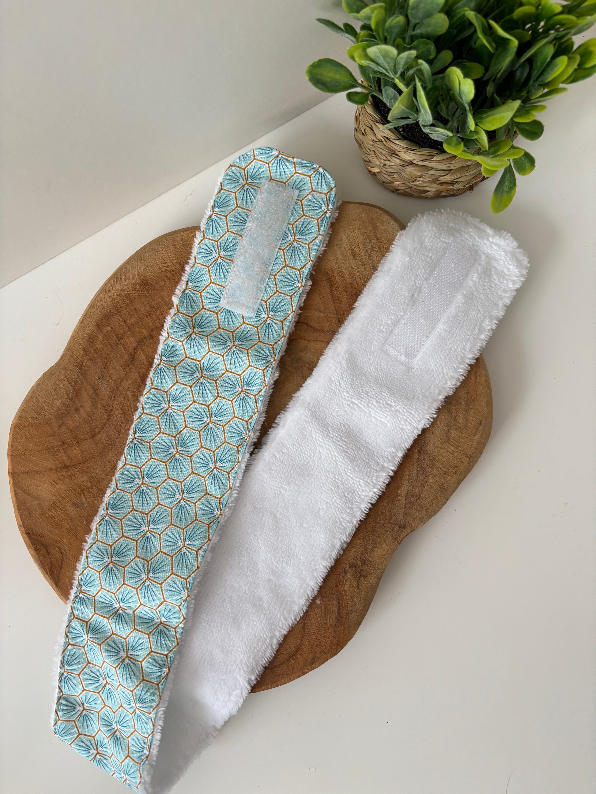 Bandeau de soins Cam’coud motif géométrique vert d’eau