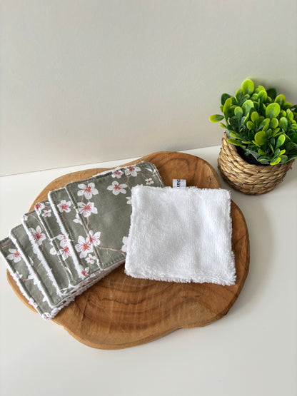 Lot de 7 cotons lavables motif fleurs d’amandier, dos blanc