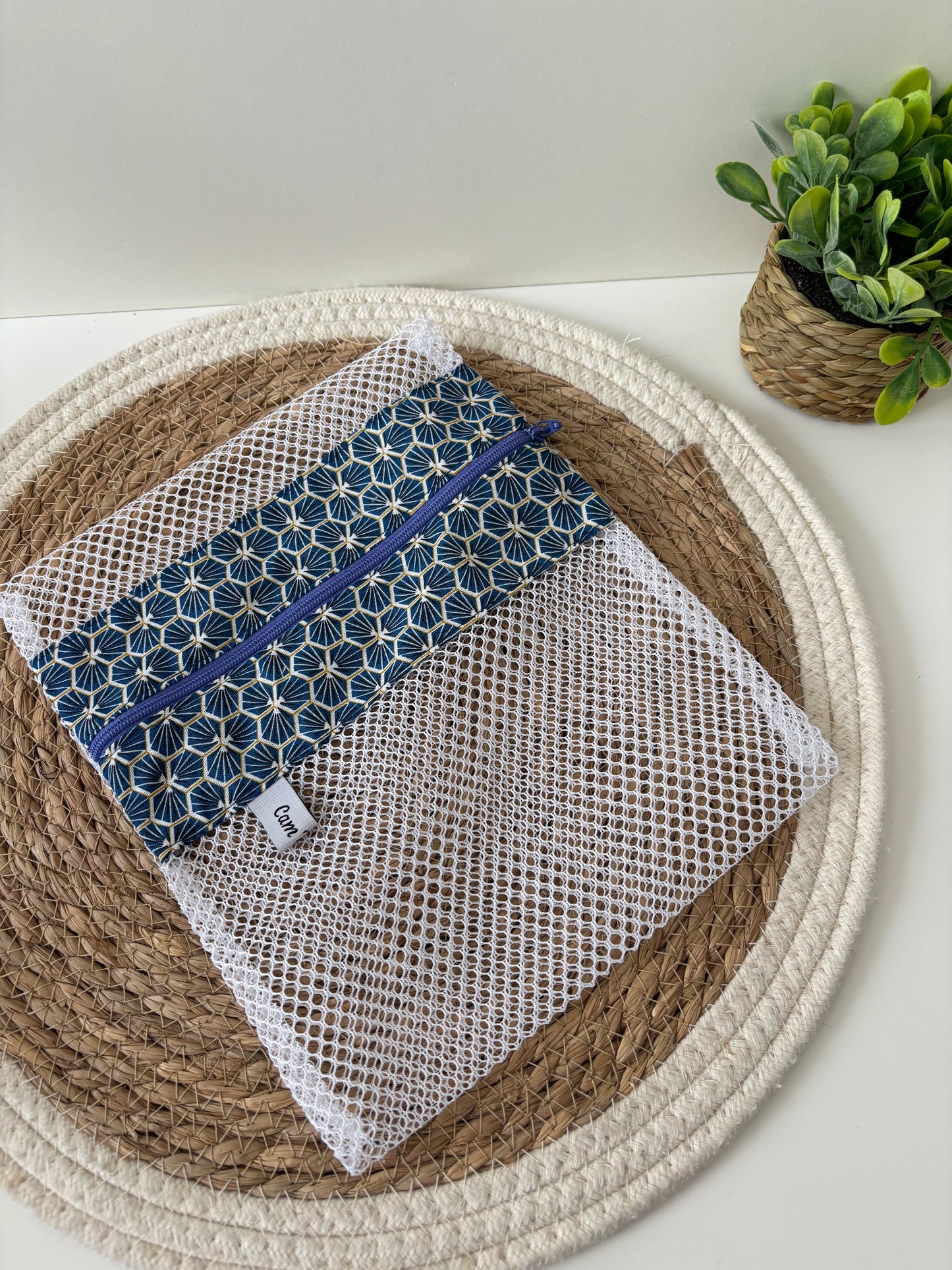 Filet de lavage Cam’coud motif géométrique bleu foncé