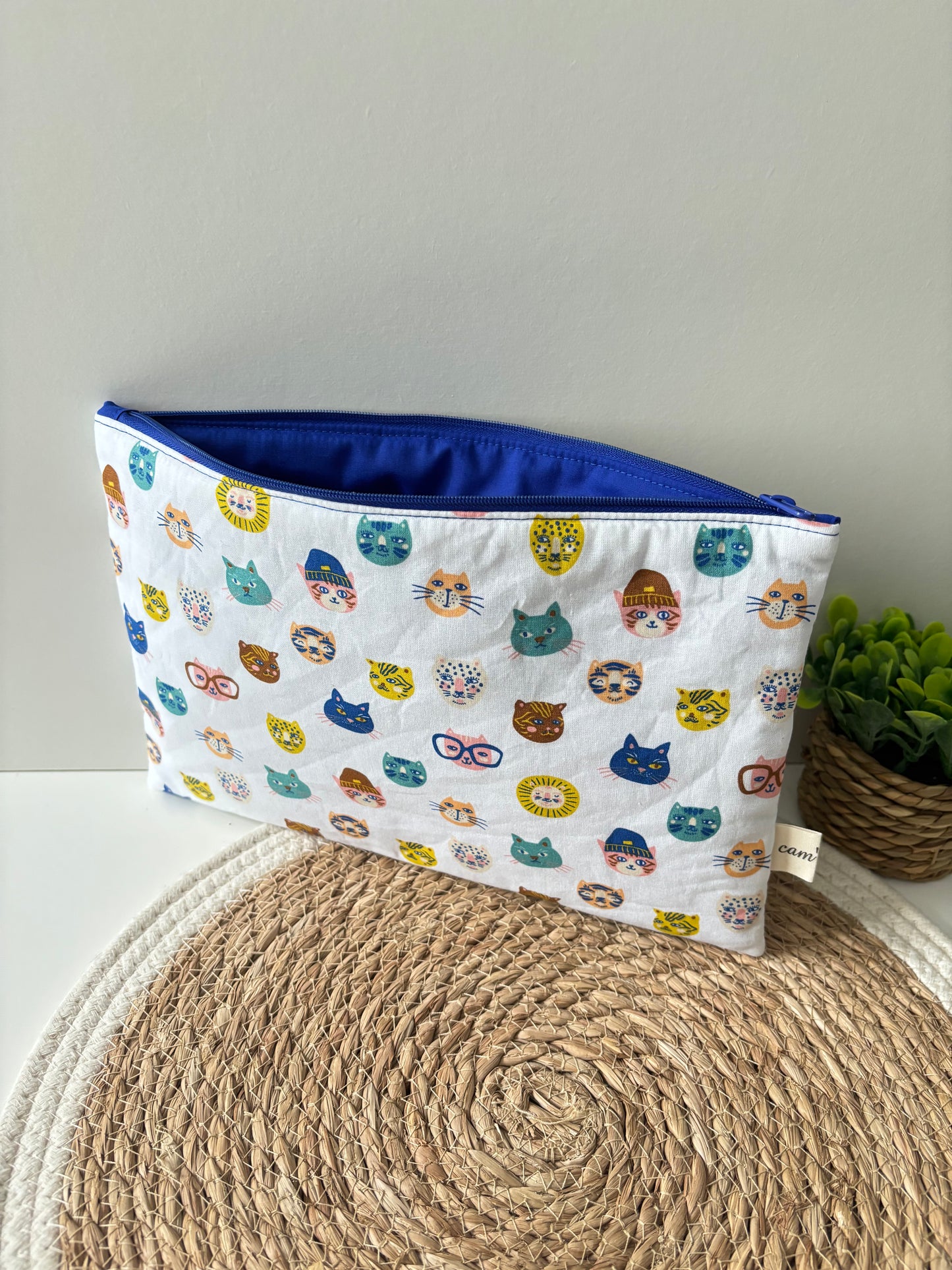 Pochette carnet de santé personnalisée motif chats déguisés amusants
